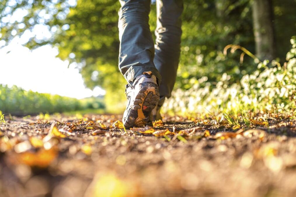 Gehen hilft einem Mann, die Entwicklung einer Prostatitis zu verhindern